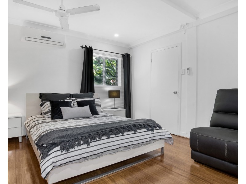 19 Keirle Avenue, Whitfield QLD 4870