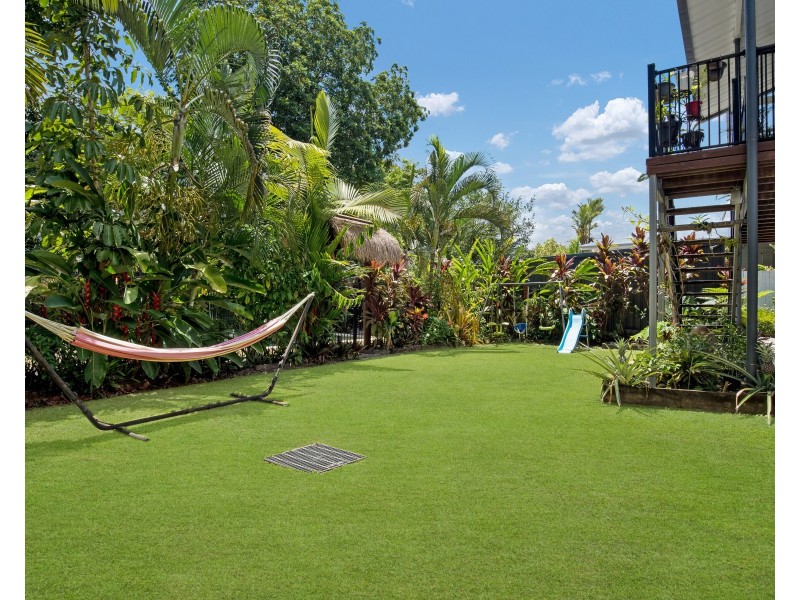 19 Keirle Avenue, Whitfield QLD 4870