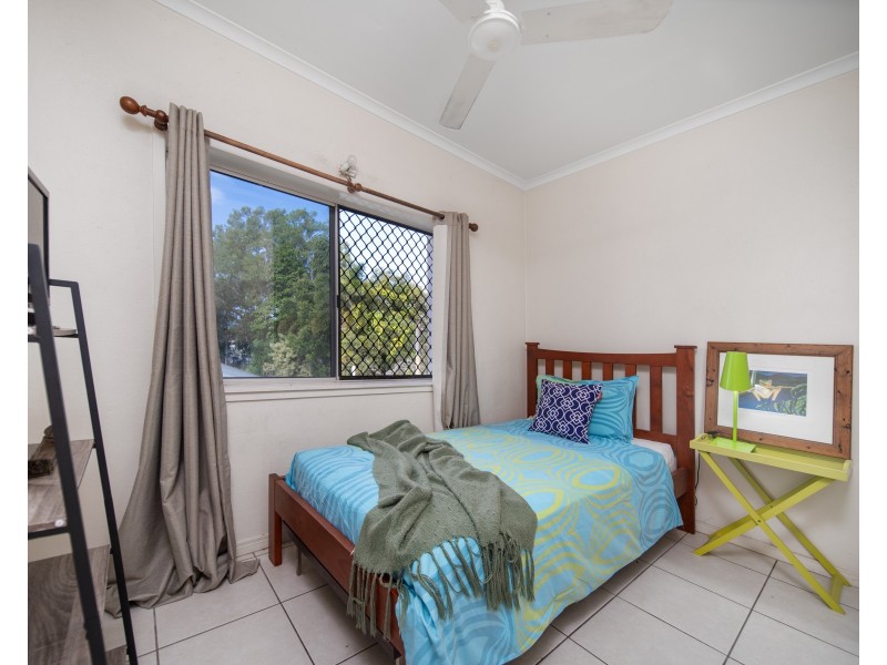 8/306 Pease Street, Edge Hill QLD 4870