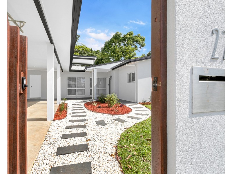 27 Fishburn Street, Bentley Park QLD 4869