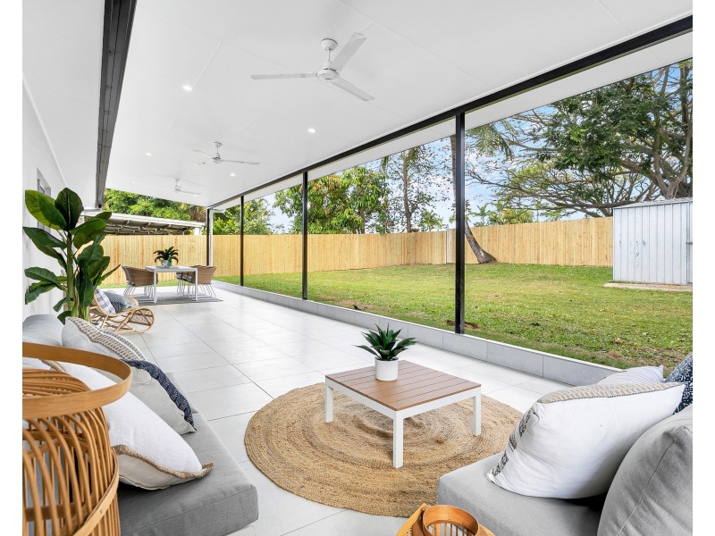 27 Fishburn Street, Bentley Park QLD 4869