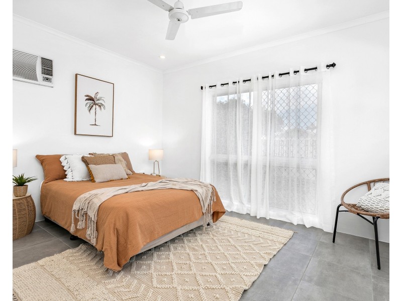 27 Fishburn Street, Bentley Park QLD 4869
