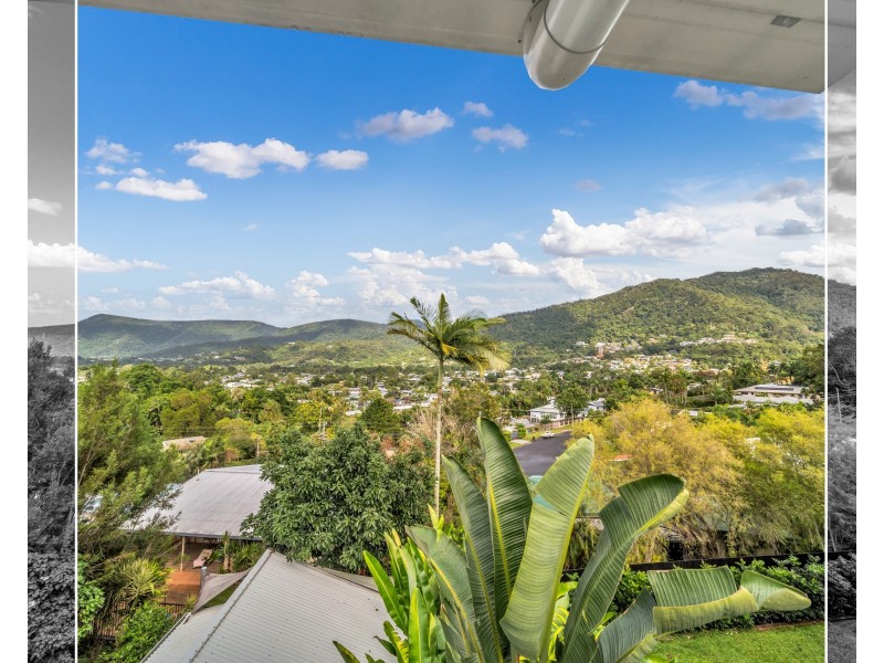 33 Koppen Terrace, Mooroobool QLD 4870