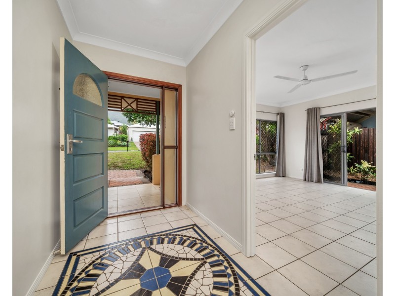 4 Melville Close, Mount Sheridan QLD 4868