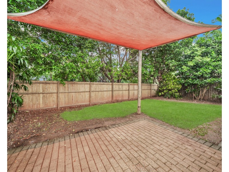 4 Melville Close, Mount Sheridan QLD 4868