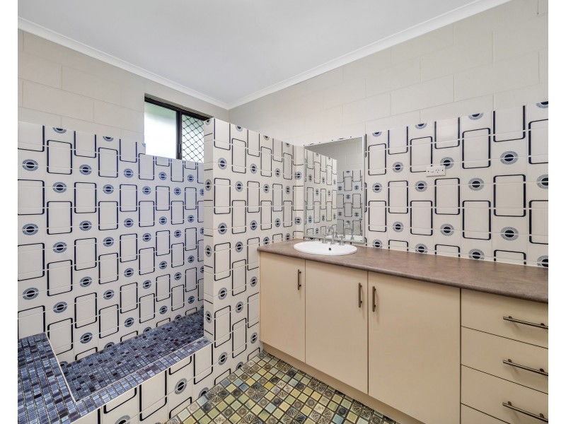 19 Jaye Street, Edge Hill QLD 4870