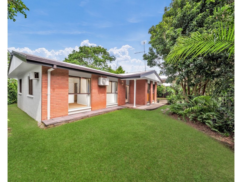 19 Jaye Street, Edge Hill QLD 4870