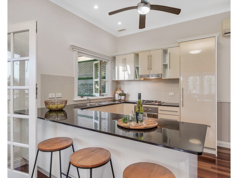 83 Hoare Street, Manunda QLD 4870