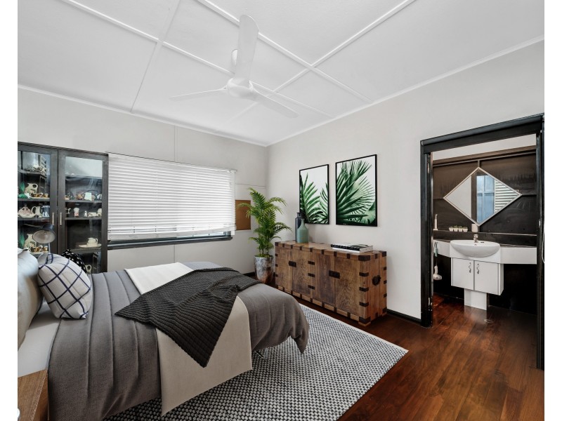 17 Barry Street, Bungalow QLD 4870