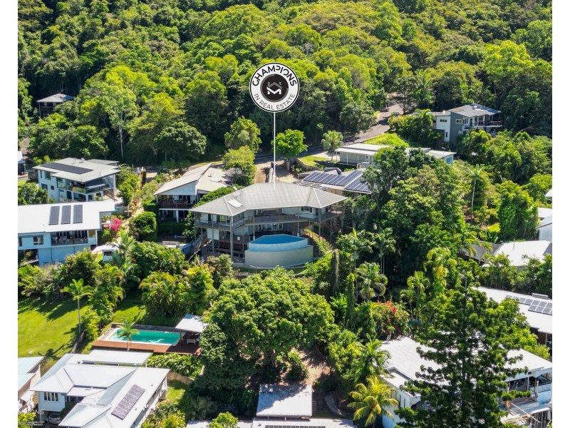 18 Bel-Air Drive, Whitfield QLD 4870