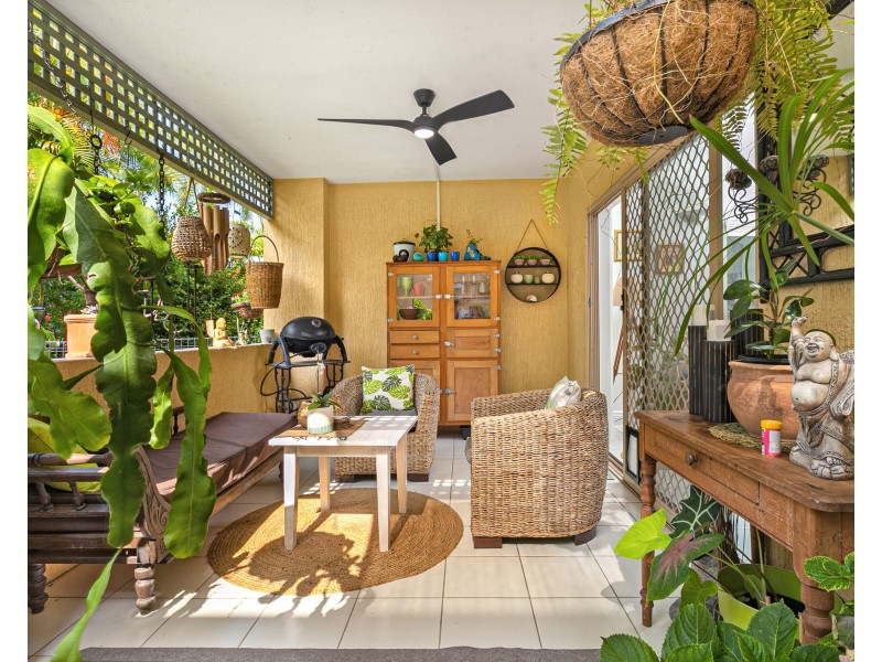 4/2 Springfield Crescent, Manoora QLD 4870