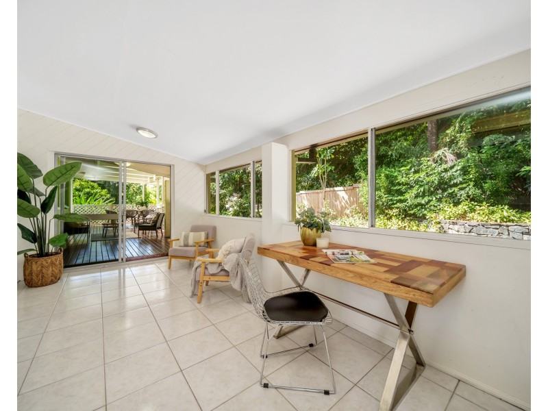 6 Basalt Street, Brinsmead QLD 4870