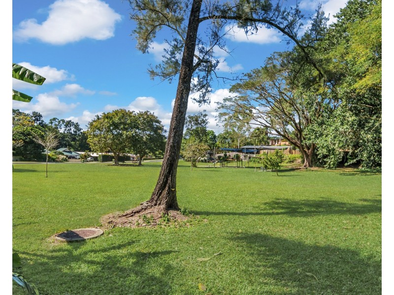 6 Basalt Street, Brinsmead QLD 4870
