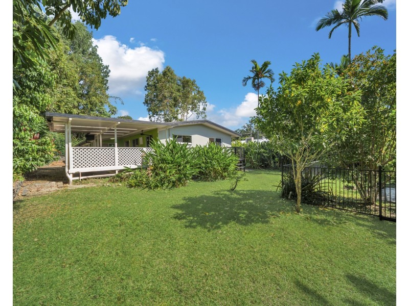 6 Basalt Street, Brinsmead QLD 4870