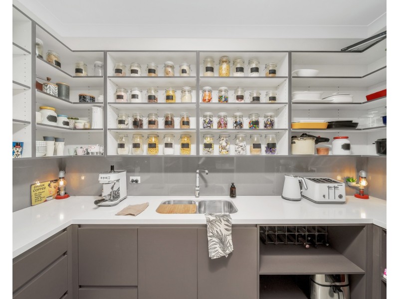 13 Whipbird Drive, Smithfield QLD 4878