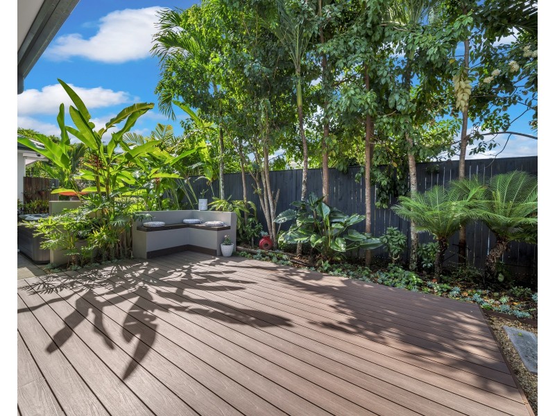 13 Whipbird Drive, Smithfield QLD 4878