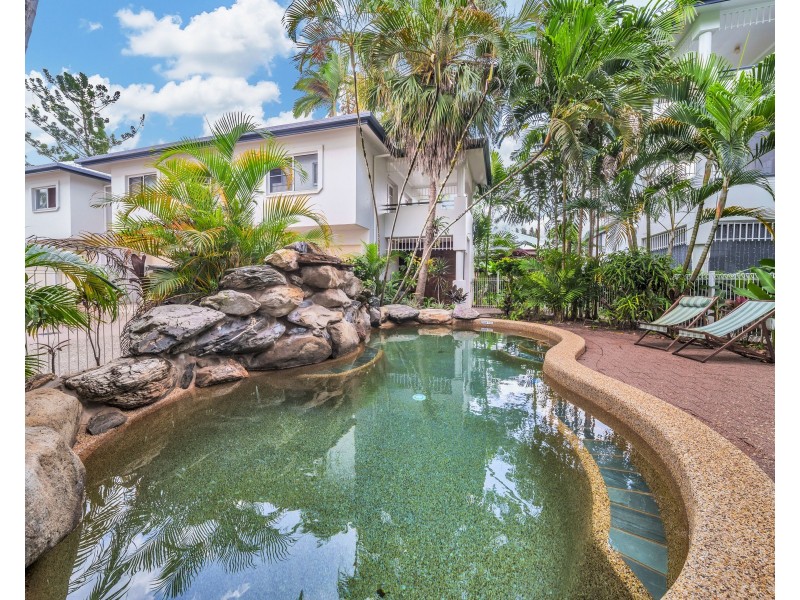 9/5-9 Gelling St, Cairns North QLD 4870