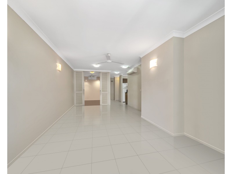 1129/12-21  Gregory Street, Westcourt QLD 4870