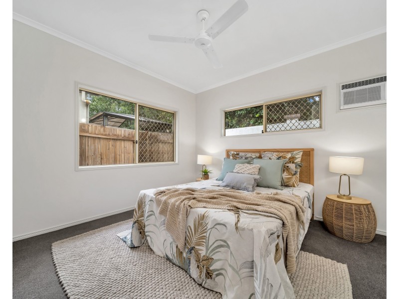 6 Silky Oak Court, Mooroobool QLD 4870