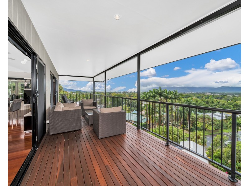 21 Minerva Avenue, Mooroobool QLD 4870