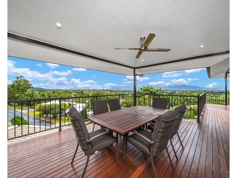 21 Minerva Avenue, Mooroobool QLD 4870