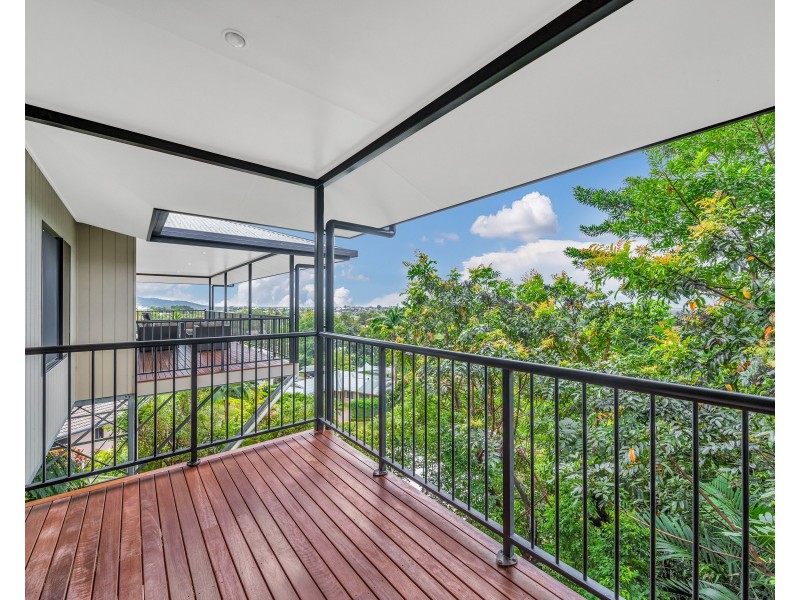 21 Minerva Avenue, Mooroobool QLD 4870