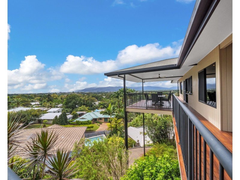 21 Minerva Avenue, Mooroobool QLD 4870