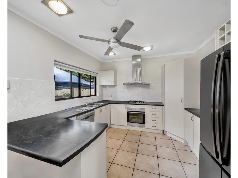 7 Di Savia Close, Whitfield QLD 4870