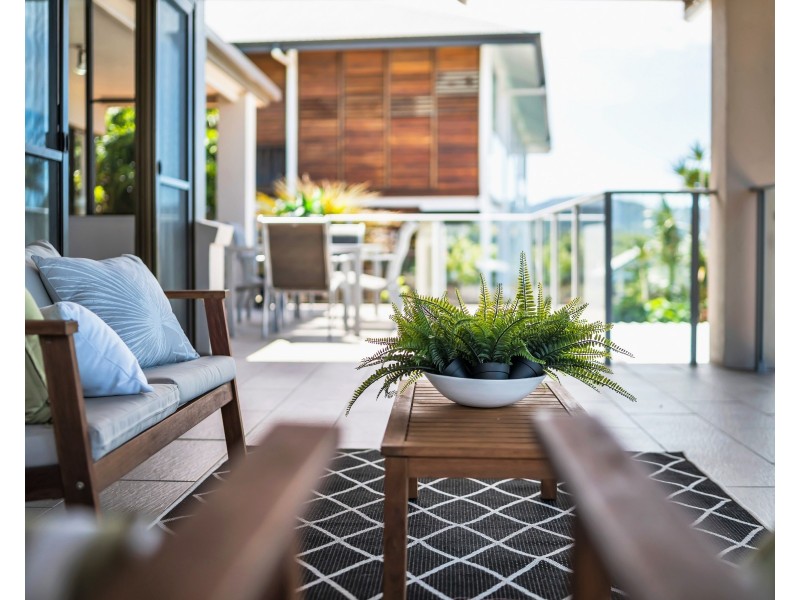 5 Torazzi Place, Mooroobool QLD 4870