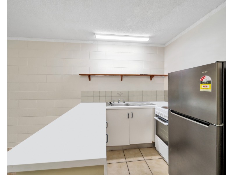 4/40-42 Moody Street, Manoora QLD 4870