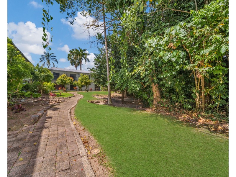 4/40-42 Moody Street, Manoora QLD 4870