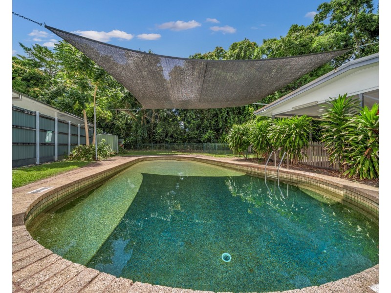 4/40-42 Moody Street, Manoora QLD 4870