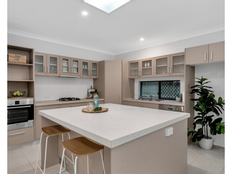 42 Foxtail Street, Mount Sheridan QLD 4868