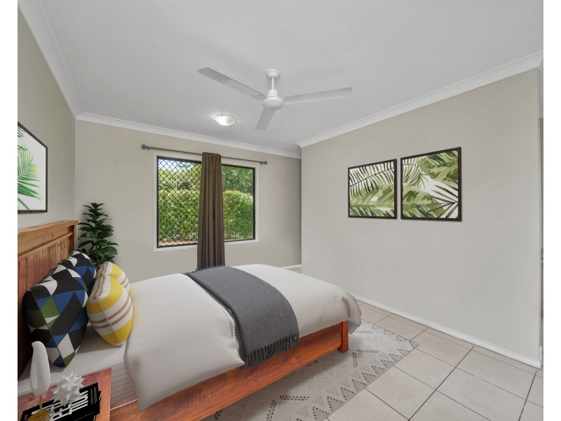 15 Cliffdale Street, Bentley Park QLD 4869