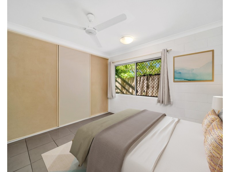 3/118 Pease Street, Manoora QLD 4870