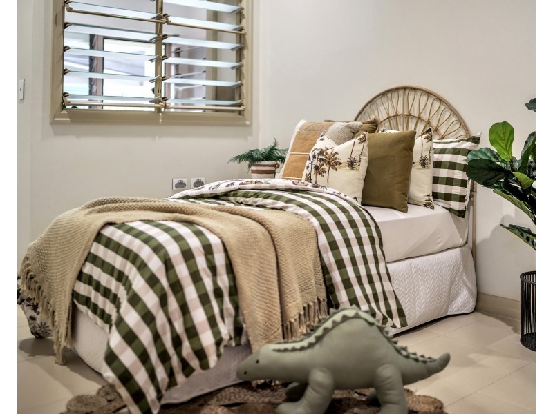 46 Koppen Terrace, Mooroobool QLD 4870