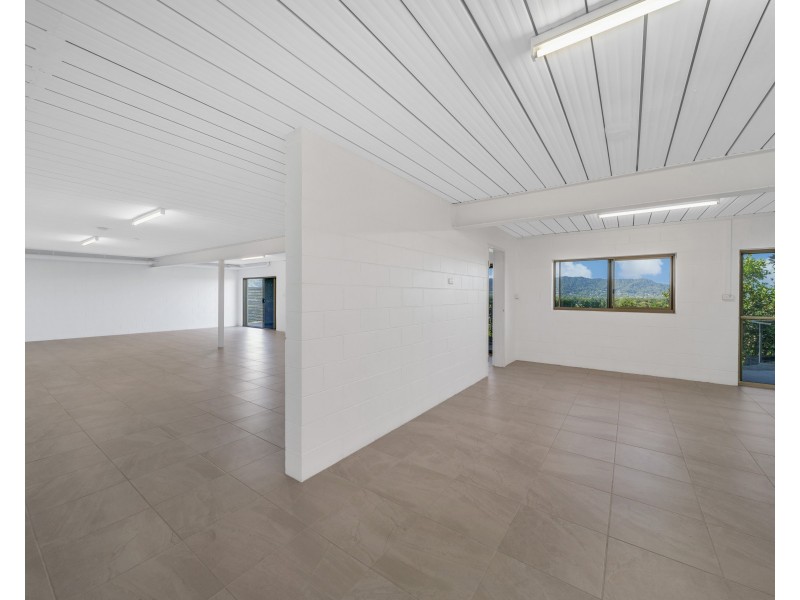 46 Koppen Terrace, Mooroobool QLD 4870