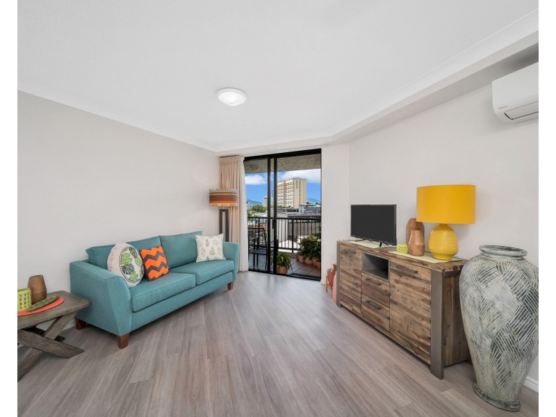 28/53-57 Esplanade, Cairns City QLD 4870