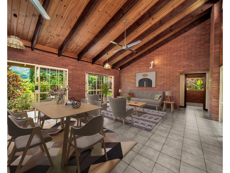 33 Jade Crescent, Caravonica QLD 4878