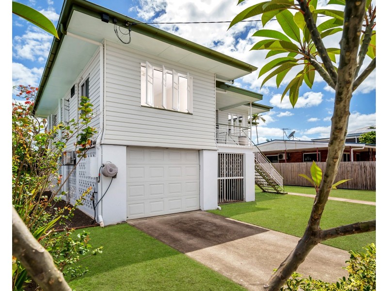 246 Aumuller Street, Westcourt QLD 4870