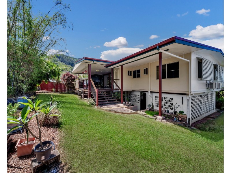 79 Mansfield Street, Earlville QLD 4870