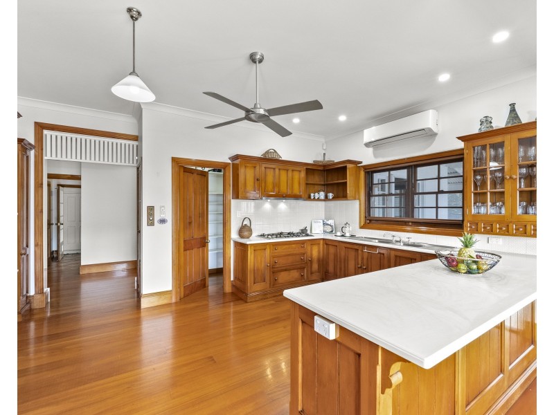 10-12 Waterfall Close, Edmonton QLD 4869