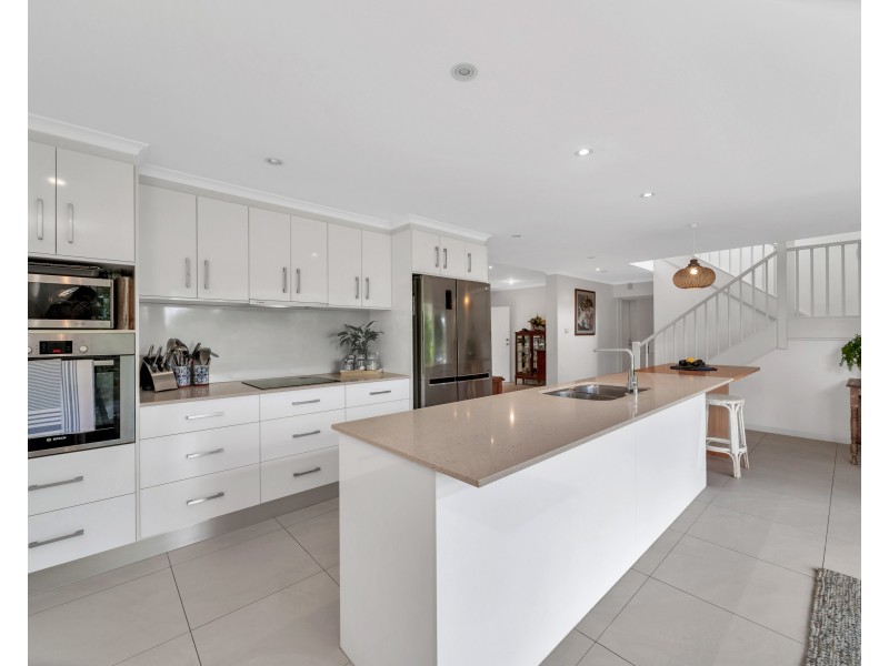 43 Hutchinson Street, Edge Hill QLD 4870