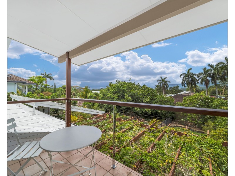 43 Hutchinson Street, Edge Hill QLD 4870