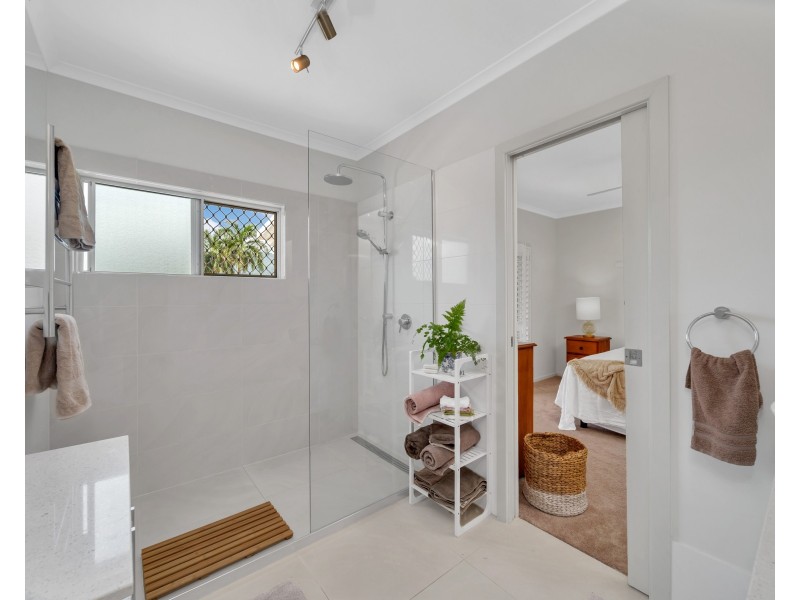 43 Hutchinson Street, Edge Hill QLD 4870