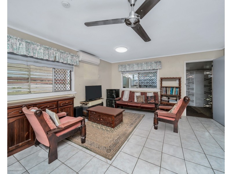 46 Downing Street, Earlville QLD 4870