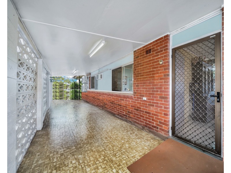 46 Downing Street, Earlville QLD 4870