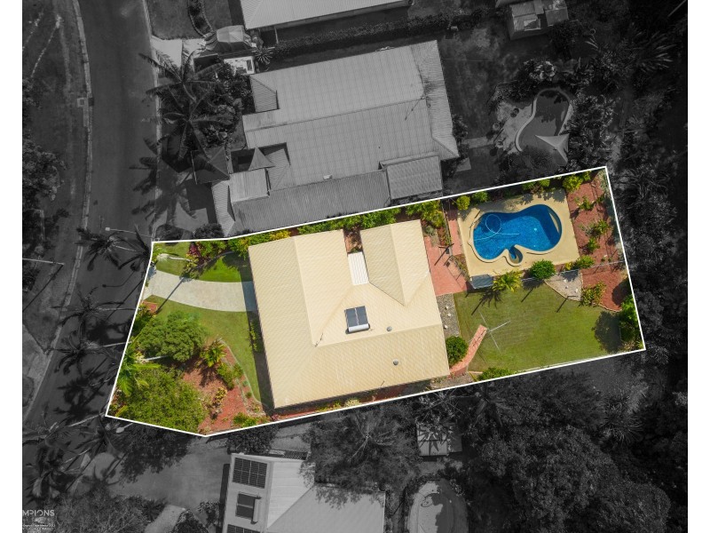 17 Cicero Close, Mooroobool QLD 4870