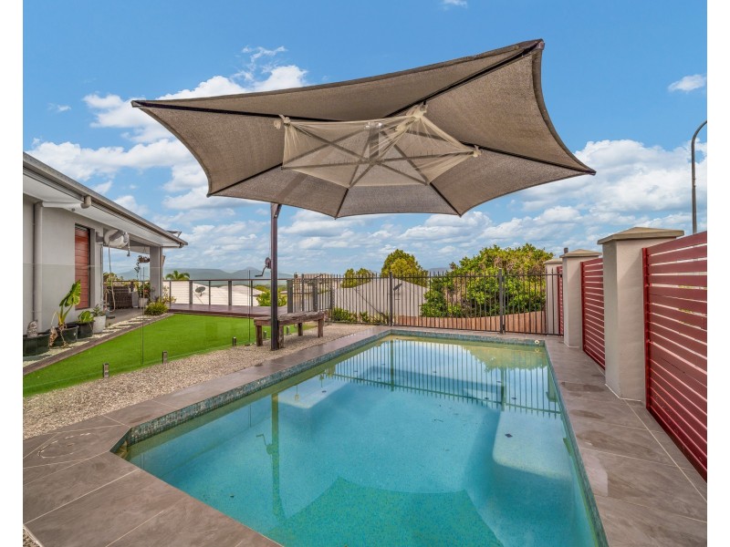 74 Fitzmaurice Drive, Bentley Park QLD 4869