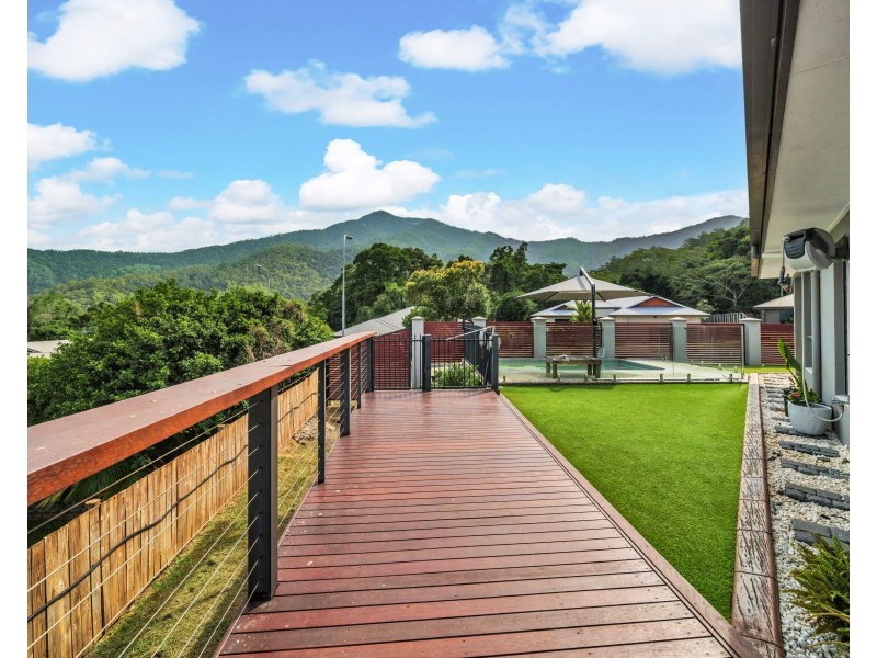 74 Fitzmaurice Drive, Bentley Park QLD 4869
